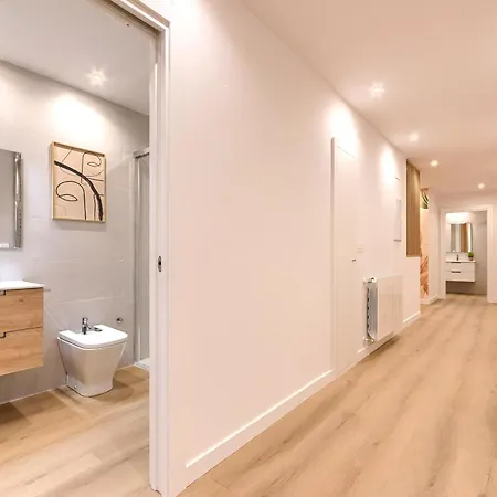 Estilo Y Comodidad Junto Al Hospital Y Bus Bilbao