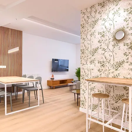 Estilo Y Comodidad Junto Al Hospital Y Bus Apartamento