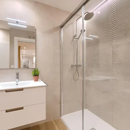 Estilo Y Comodidad Junto Al Hospital Y Bus