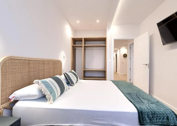 Estilo Y Comodidad Junto Al Hospital Y Bus *