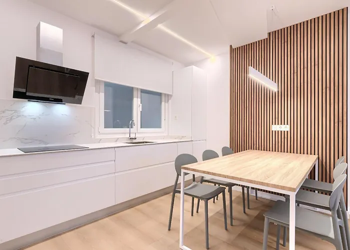 Estilo Y Comodidad Junto Al Hospital Y Bus Apartman