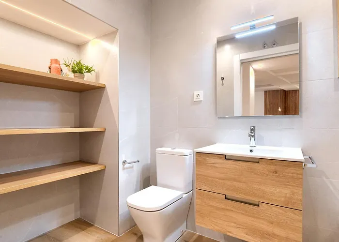 Estilo Y Comodidad Junto Al Hospital Y Bus Apartman