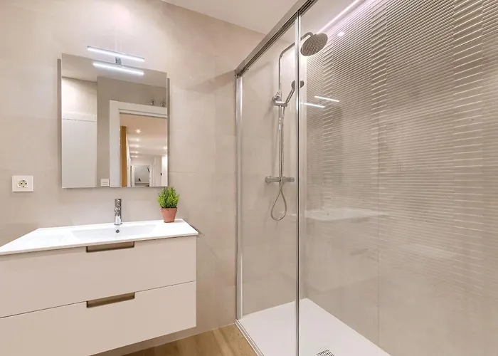 Estilo Y Comodidad Junto Al Hospital Y Bus